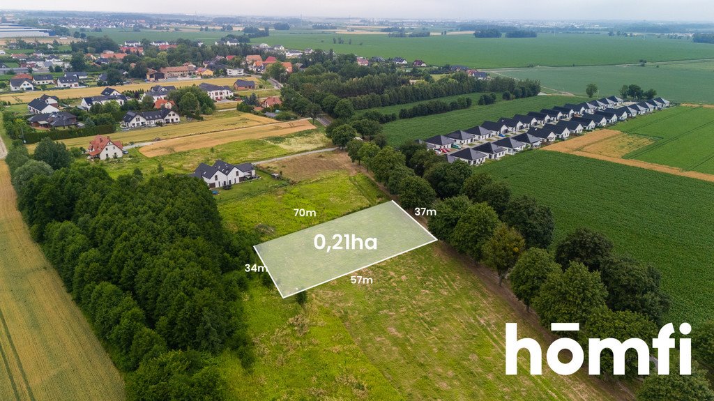 Do sprzedania działka 21 arów z możliwością podziału w Księginicach Księginice  2 200m2 Foto 1