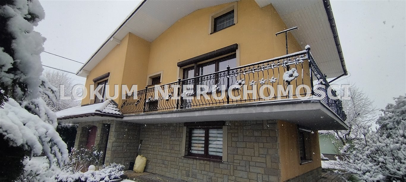 Komfortowy dom z garażem, 3 łazienki, ogród, blisko trasy Bąków, Jasna  210m2 Foto 1