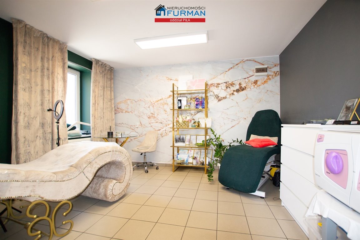 Wynajem lokal 32 m2 z wejściem z ulicy, parkingiem Piła  32m2 Foto 1