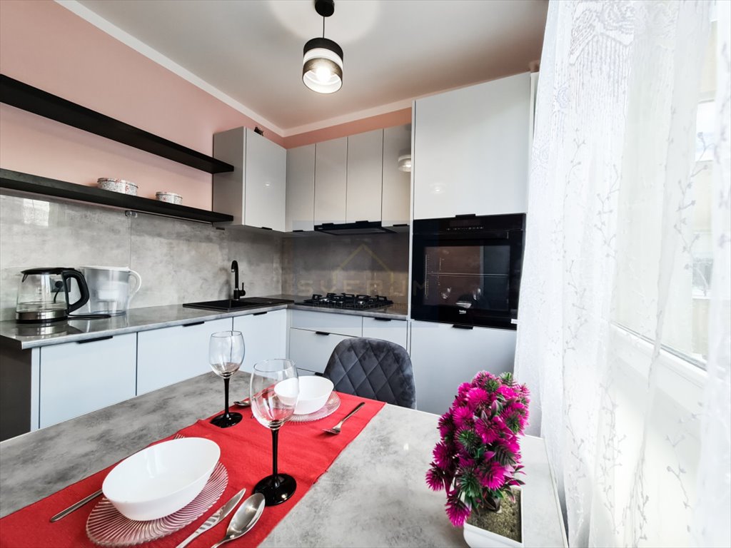 Atrakcyjne 33 m² M-2 z balkonem, piwnicą i dobrym standardem Częstochowa, Północ  33m2 Foto 1