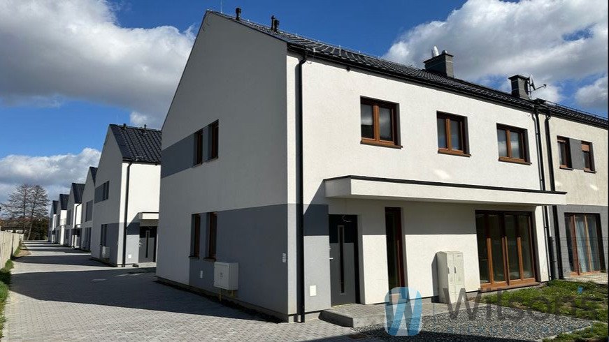 Mieszkanie na sprzedaż Radwanice, Radwanice  85m2 Foto 1