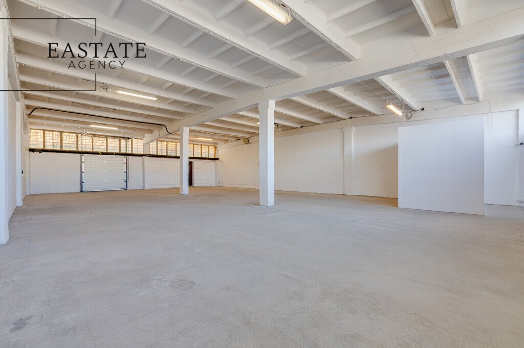Magazyn 338 m² z rampą i placem w Sopocie Sopot, Aleja Niepodległości  338m2 Foto 1