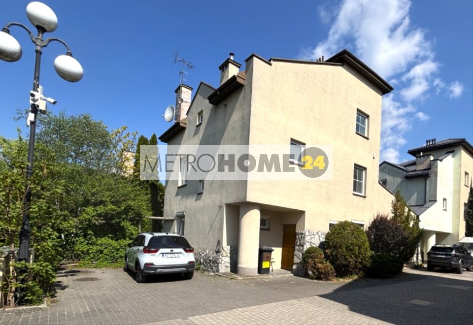 Wynajem domu 200 m2 na zamkniętym osiedlu w Falentach Falenty Nowe  200m2 Foto 1