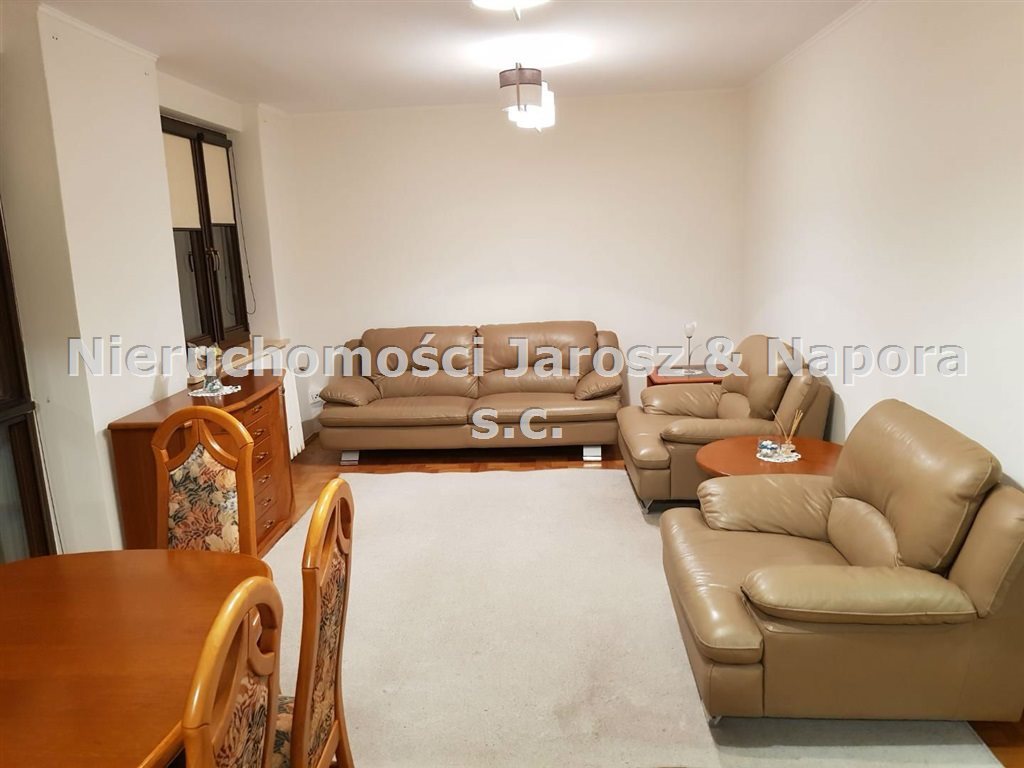 Mieszkanie czteropokojowe na wynajem Częstochowa, Północ, - 98m2 Foto 1 Mieszkanie czteropokojowe na wynajem Częstochowa, Północ, - 98m2 Foto 1