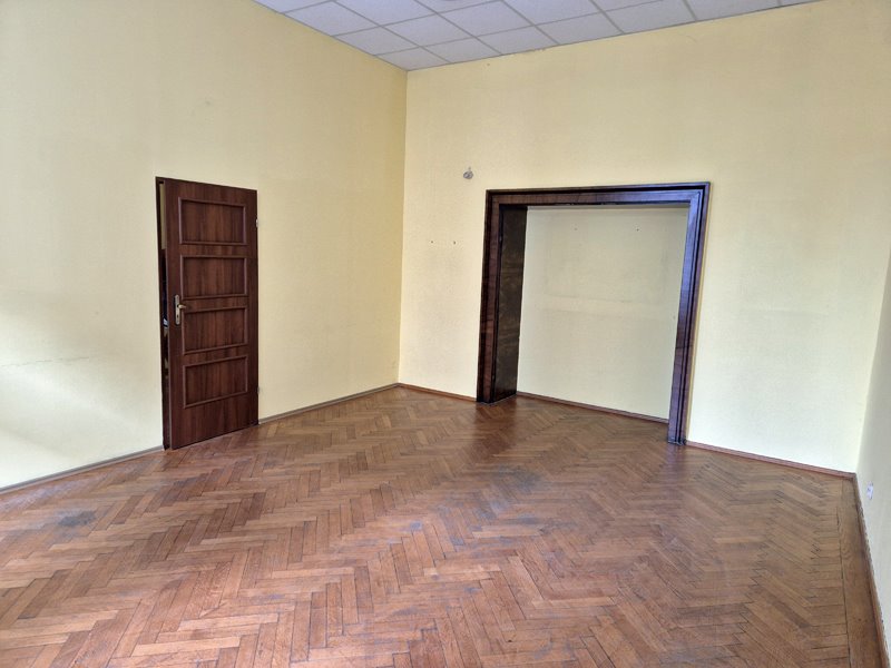 Lokal użytkowy na wynajem Cieszyn  75m2 Foto 2