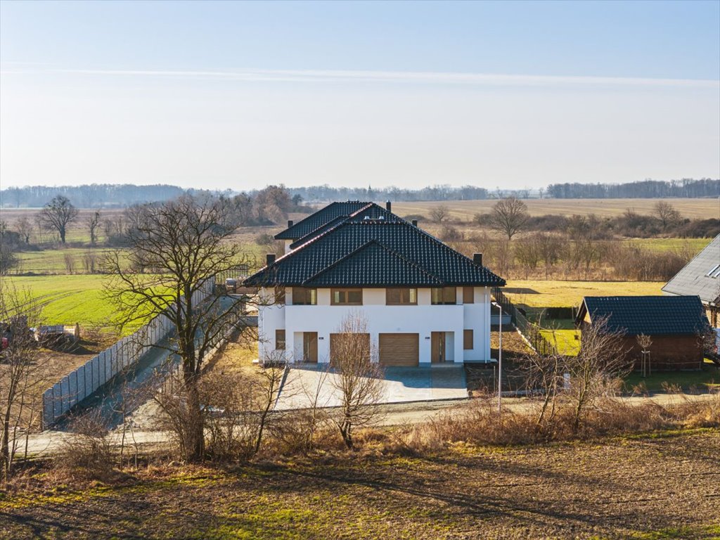 Nowoczesna Willa Julia 5 z pełnym piętrem i bez skosów Środa Śląska  141m2 Foto 1