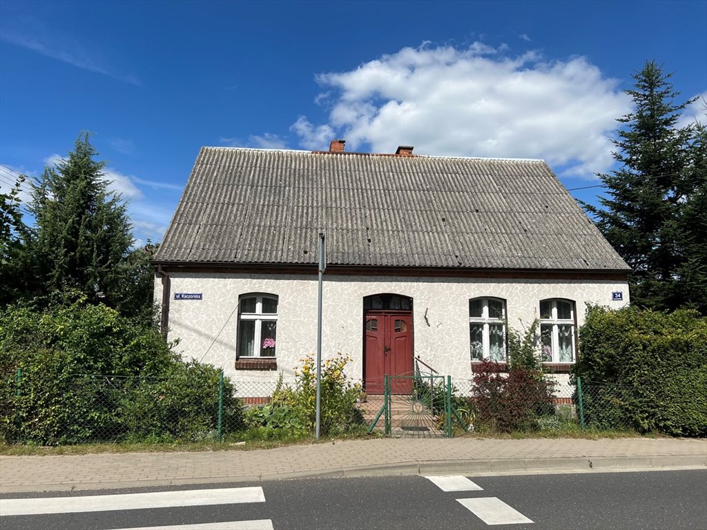 Dom z garażem i dużą działką w spokojnej okolicy Piła  90m2 Foto 1