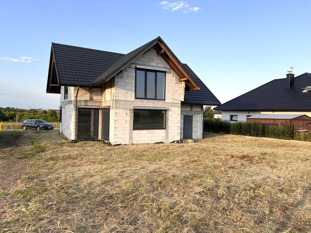 Dom na sprzedaż Lutoryż  160m2 Foto 1