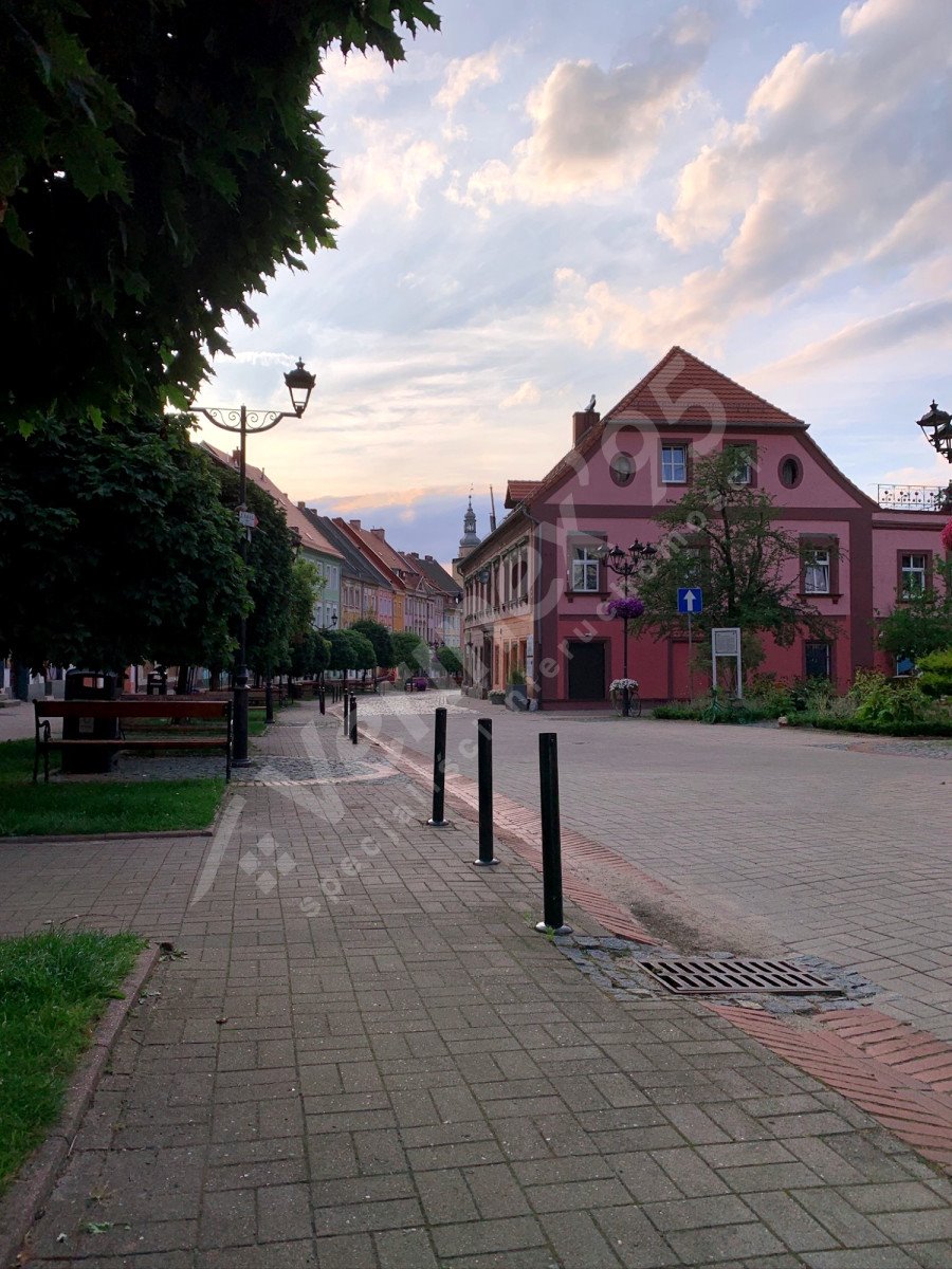 Mieszkanie dwupokojowe na sprzedaż Kowary  49m2 Foto 1