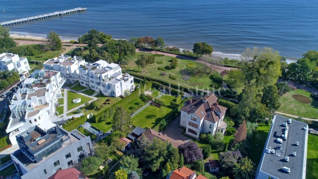 Rezydencja i domek gościnny nad morzem w Orłowie zapraszam Gdynia, Orłowo  546m2 Foto 1