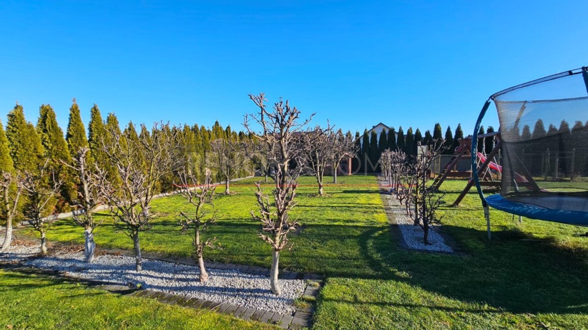 Dom na sprzedaż Wierzbna  241m2 Foto 7