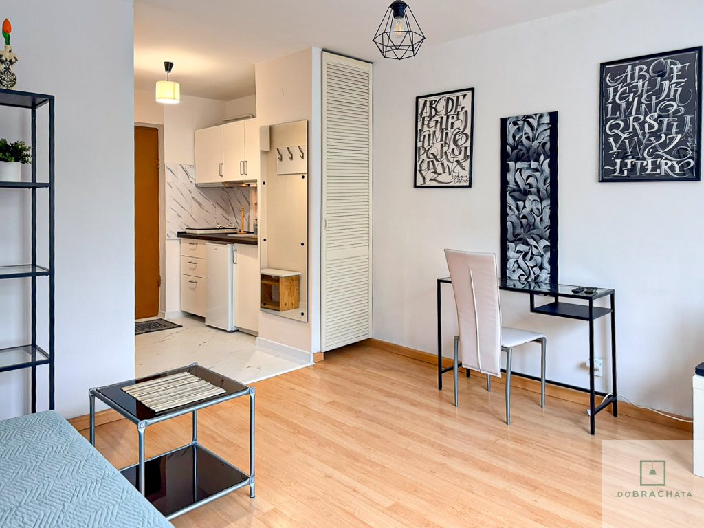 Wynajmę klimatyczną kawalerkę 22 m² przy Siennej w Warszawie Warszawa, Wola, Sienna  22m2 Foto 1