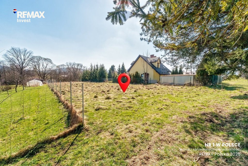 Widokowa działka budowlana 1425 m² w Jeleśni z dostępem do mediów Jeleśnia  1 425m2 Foto 1