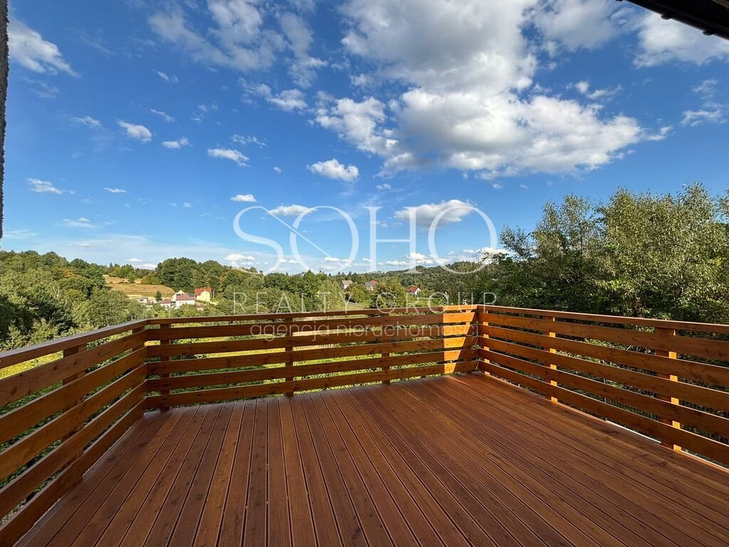 Nowoczesny dom 160 m2 z dużym tarasem i piwnicą Włosań  160m2 Foto 1