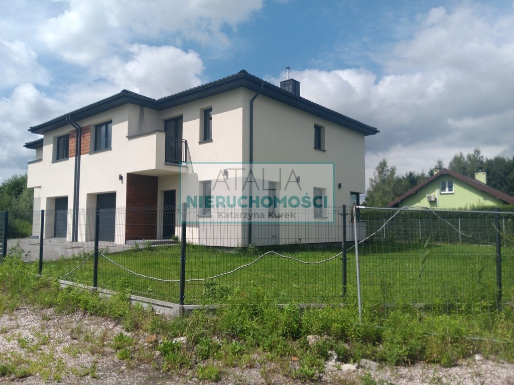 Dom bliźniak 143 m² z garażem w spokojnej okolicy polecam Grodzisk Mazowiecki  140m2 Foto 1