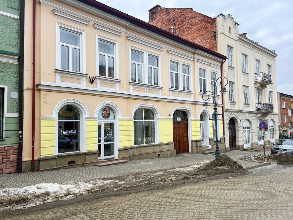 Kamienica z potencjałem, 650 m², parking, dochód Krosno, Józefa Piłsudskiego  650m2 Foto 1
