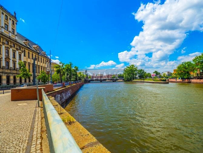 Mieszkanie dwupokojowe na wynajem Wrocław, Stare Miasto  47m2 Foto 1