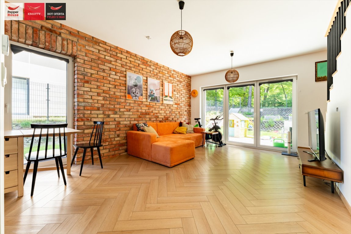 Nowoczesny dom 100 m² z ogrodem i lasem w Bąkowie Bąkowo  100m2 Foto 1