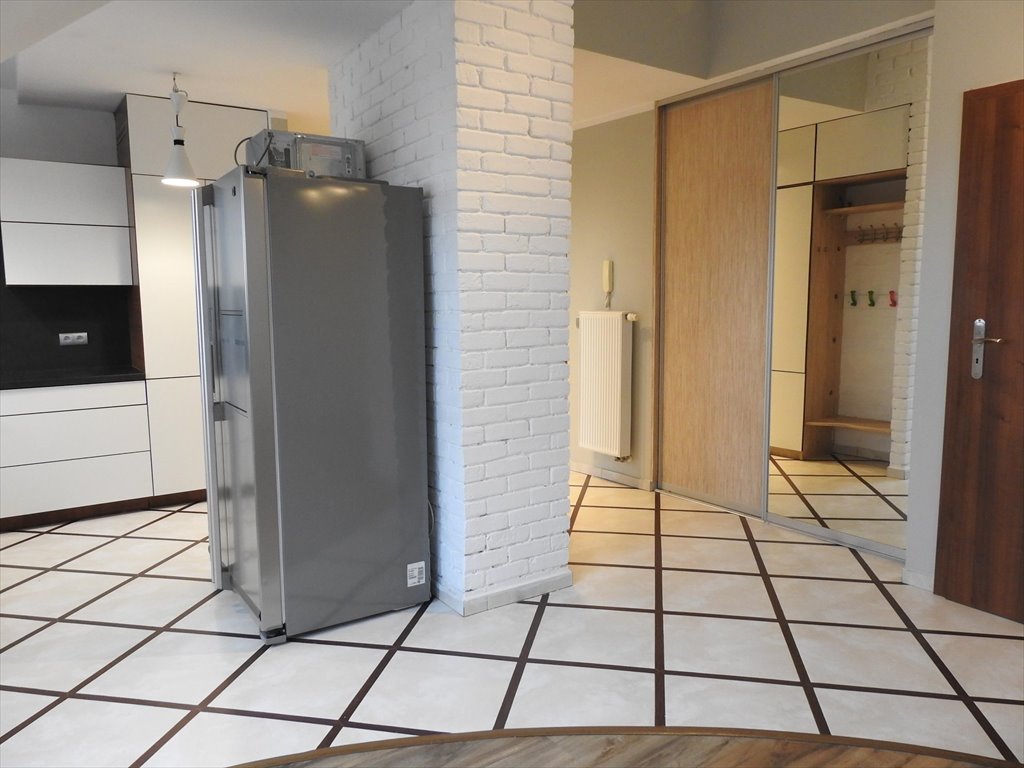 wynajm-mieszkanie-tychy-ulica-budowlanych-120-m2-3500-pln-5