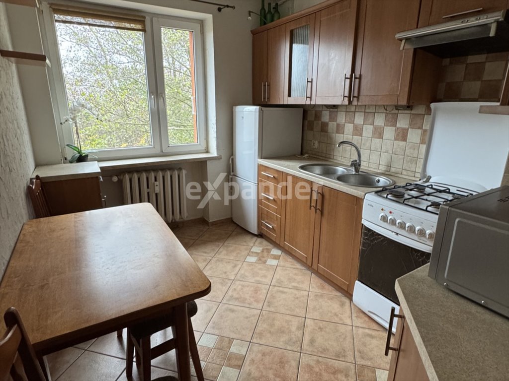 Mieszkanie trzypokojowe na sprzedaż Ostrzeszów, Aleja Wolności  62m2 Foto 1