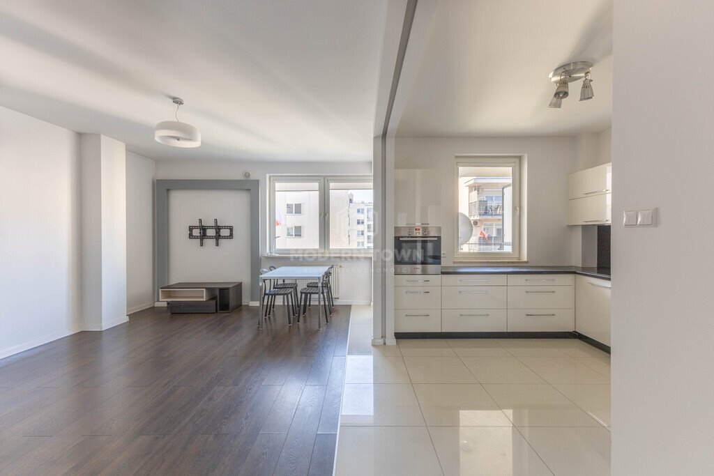Zapraszam do obejrzenia 78,89 m² 3-pokojowego mieszkania z balkonem i garażem Warszawa, Ursus, Skoroszewska  79m2 Foto 1