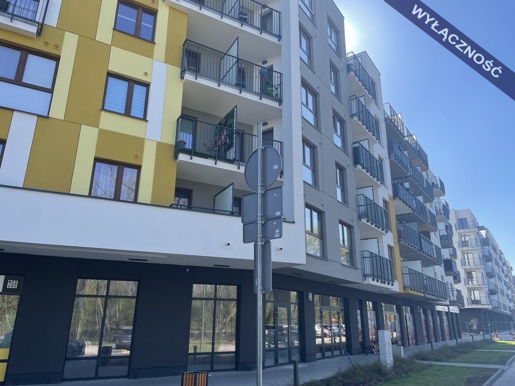 Nowy lokal usługowy z dużymi witrynami, parkingiem i widocznością Warszawa, Białołęka  67m2 Foto 1