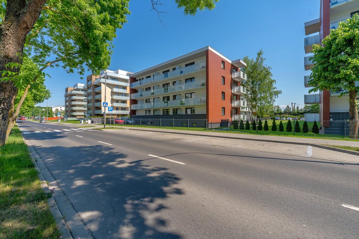 Na sprzedaż przestronne mieszkanie 32 m² z balkonem w Kołobrzegu Kołobrzeg, Nadmorska  32m2 Foto 1