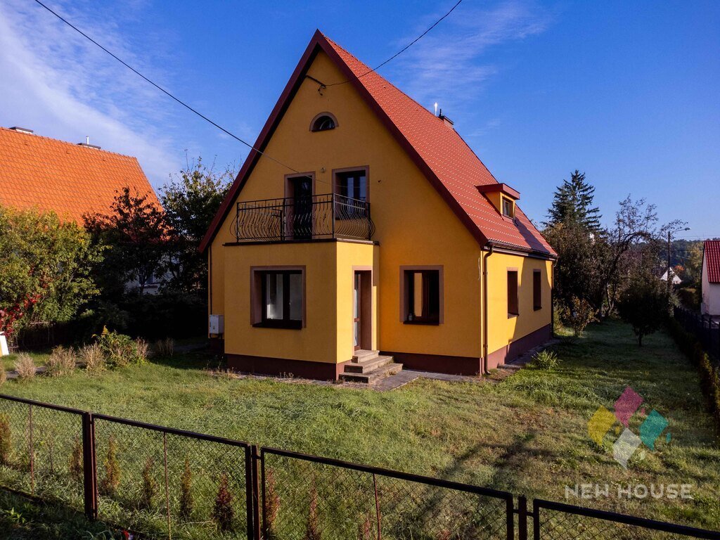 Dwulokalowy dom po remoncie nad Jeziorem Długim, 6 pokoi Olsztyn, Nad Jeziorem Długim, Aleja Róż  198m2 Foto 1