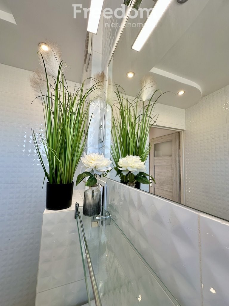 Mieszkanie dwupokojowe na sprzedaż Białowąs  49m2 Foto 1