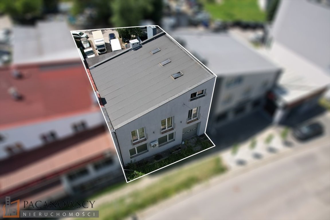 Przestronny budynek usługowo-produkcyjny 460 m2 w Krakowie Kraków, Podgórze, Rybitwy  460m2 Foto 1