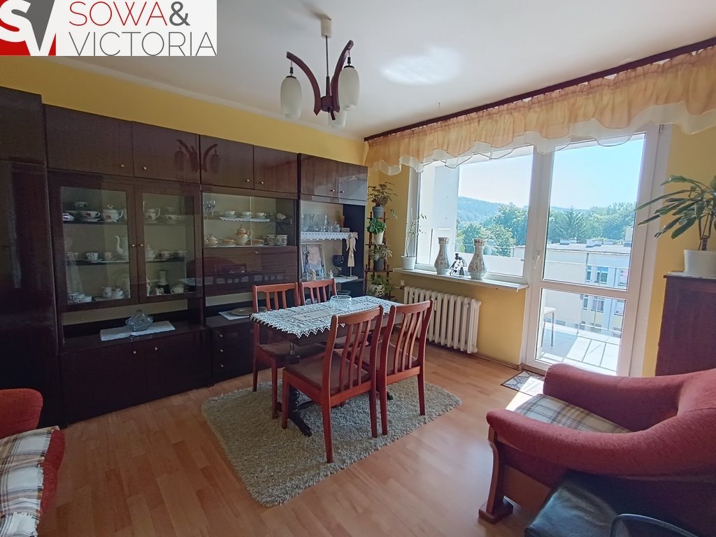 Mieszkanie trzypokojowe na sprzedaż Wałbrzych, Stary Zdrój  60m2 Foto 1