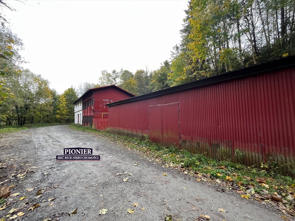 Hala 400 m² z dojazdem asfaltowym i 26 kW energii Ustroń  400m2 Foto 1