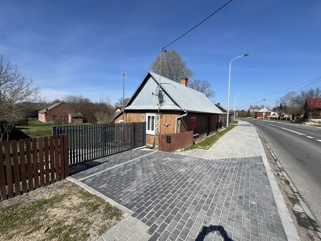 Urokliwy dom drewniany z budynkami gospodarczymi na 0,5 ha Świeciechów Duży  60m2 Foto 1