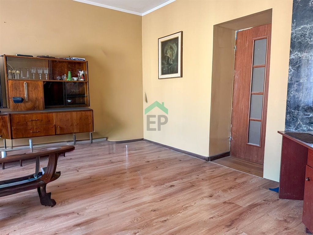 Sprzedam dom z potencjałem na 3 mieszkania lub działalność Częstochowa, Wrzosowiak  200m2 Foto 1