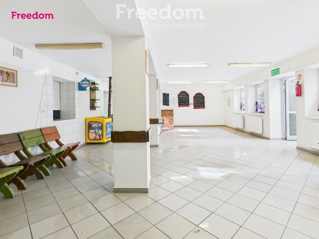 Lokal użytkowy na wynajem Olsztyn, Tracka  152m2 Foto 2