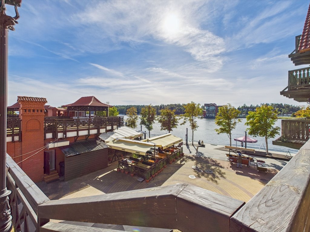 Kawalerka na sprzedaż Mikołajki, Mikołajki, Plac Wolności  35m2 Foto 1