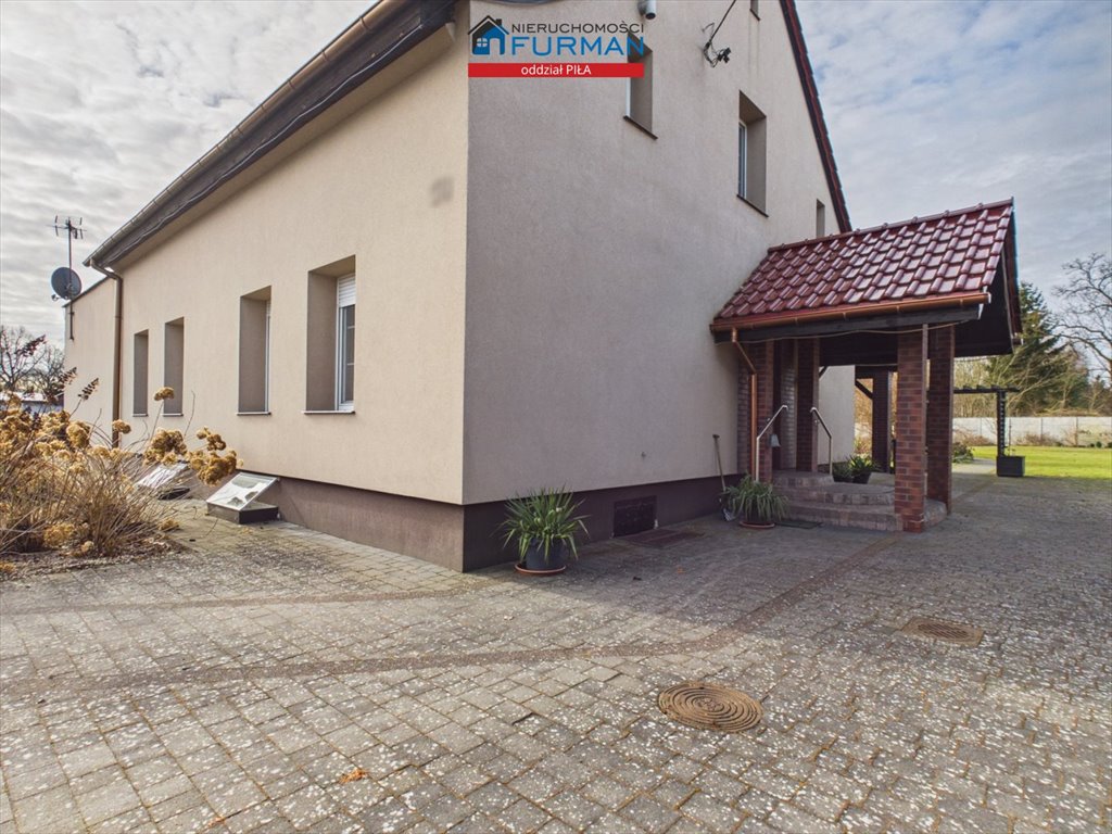 Przestronny dom z potencjałem, 2 mieszkania, duża działka Kłębowiec  234m2 Foto 1