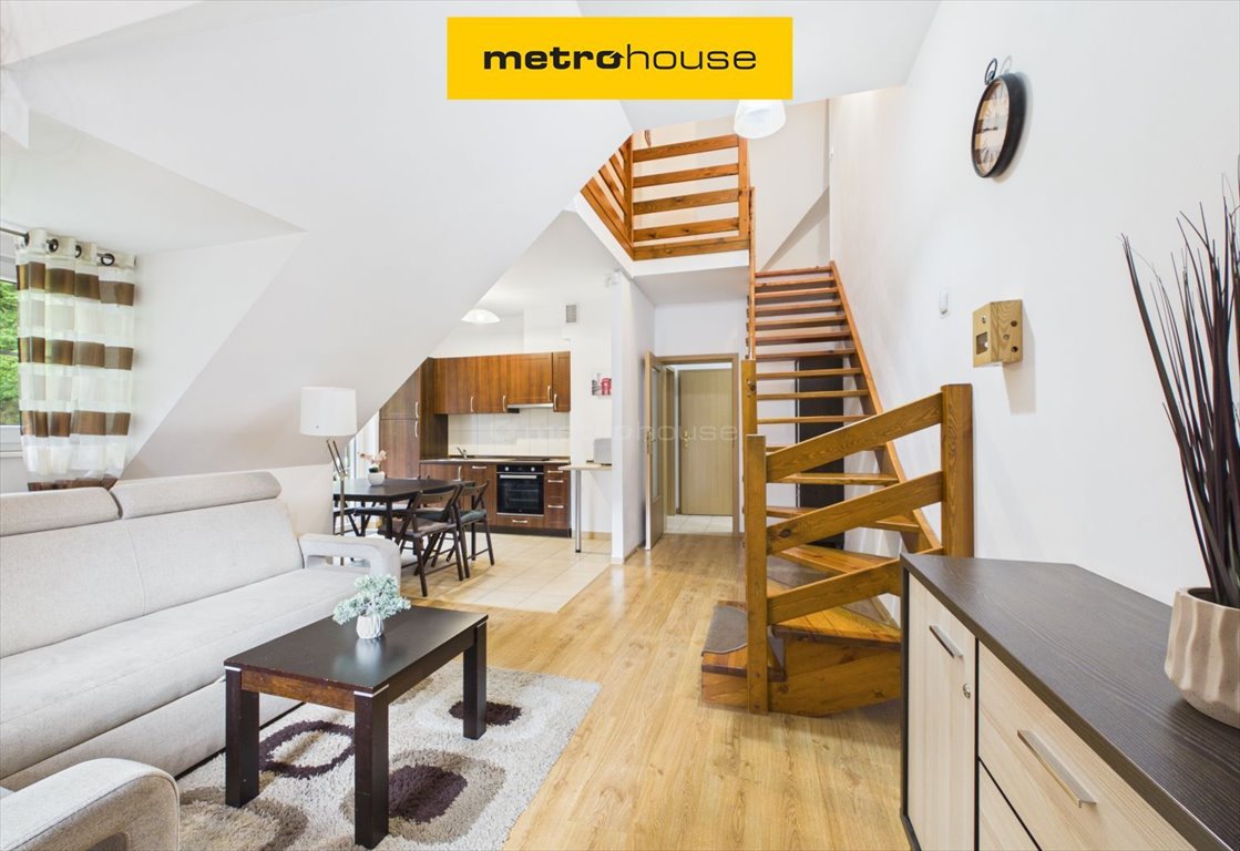 Na sprzedaż komfortowy dwupoziomowy apartament 64 m² w Szklarskiej Porębie Szklarska Poręba, Parkowa  64m2 Foto 1