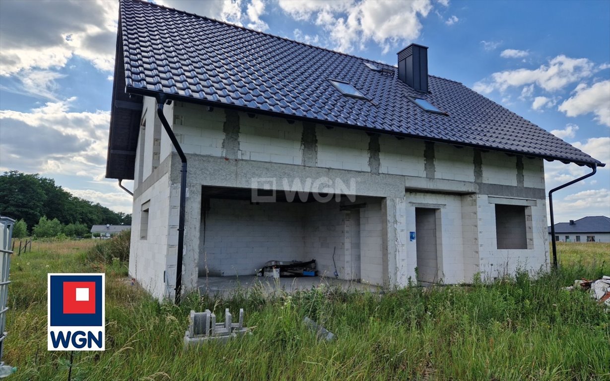 Dom w stanie surowym z dużą działką i podwójnym garażem Małomice, Lawendowa  168m2 Foto 1