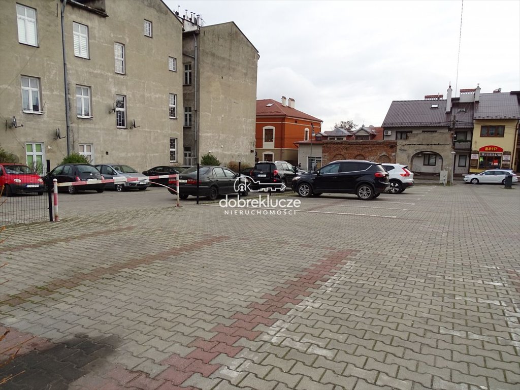 Lokal użytkowy na sprzedaż Jarosław, rynek  354m2 Foto 2