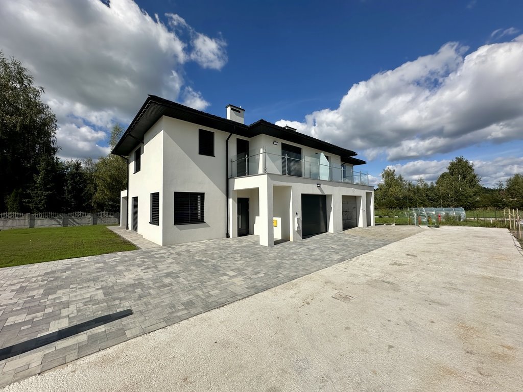 Dom na sprzedaż Tajęcina  163m2 Foto 1