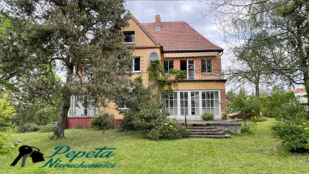 Przedwojenna willa w centrum Swarzędza (2456 m² działki) z pozwoleniami na rozbudowę Swarzędz, Swarzędz, Południowa  317m2 Foto 1