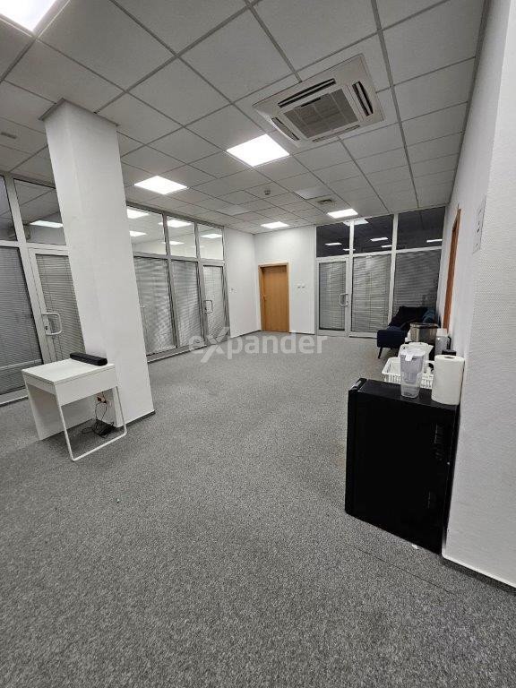 Magazyn na wynajem Częstochowa  1 100m2 Foto 2