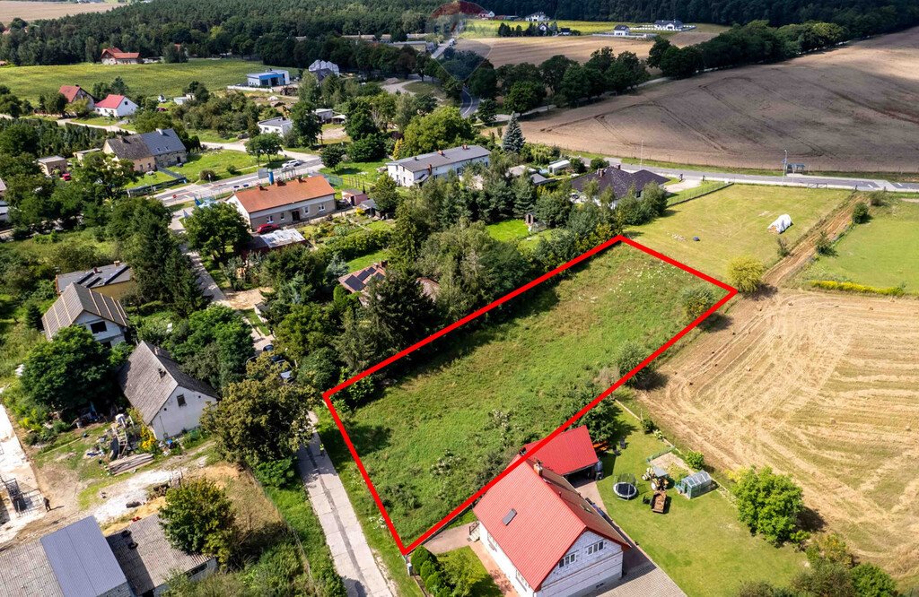 Przestronna działka 1798 m² z mediami i dużym potencjałem Mielno  1 798m2 Foto 1