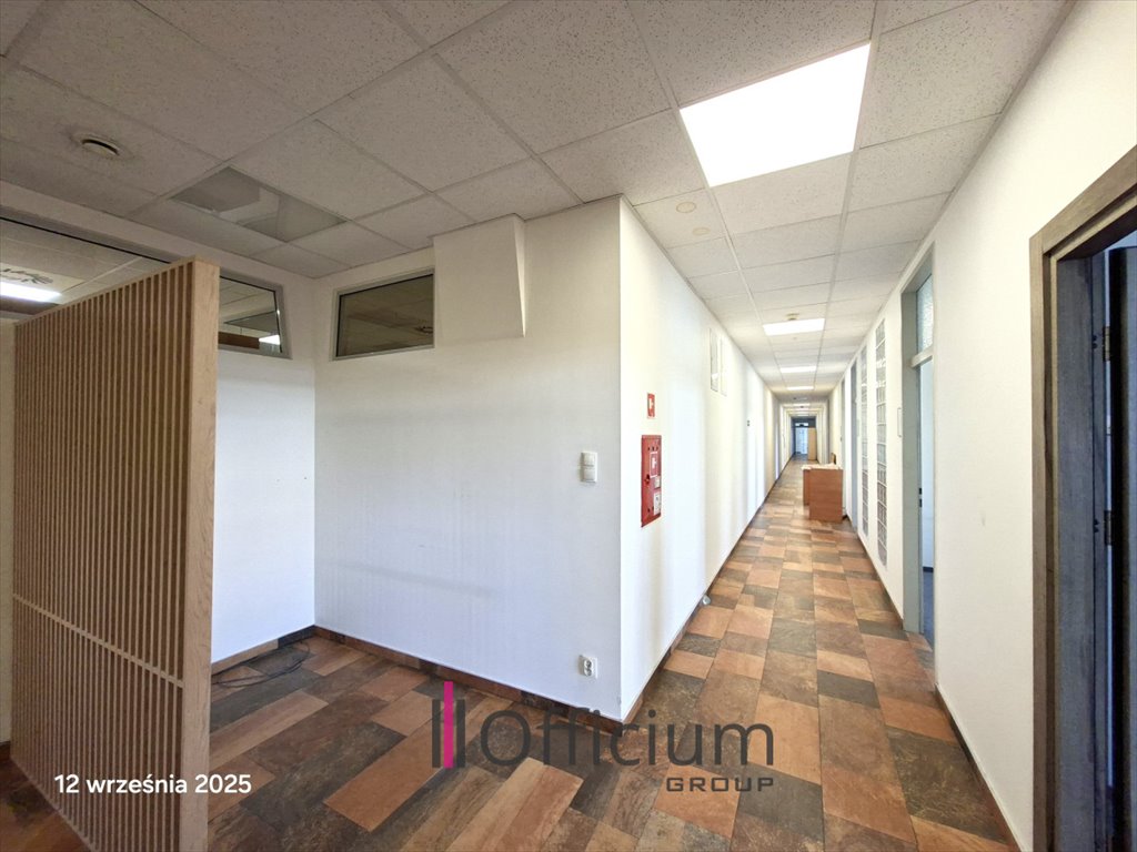 Duży lokal biurowy 400 m2 z recepcją i parkingiem Warszawa, Targówek  400m2 Foto 1