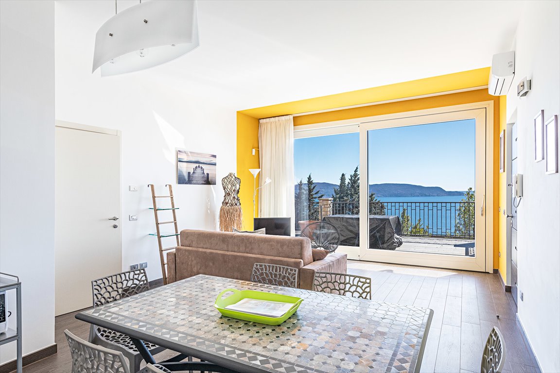 Przestronne 80 m² z panoramicznym widokiem na Garda Włochy, Toscolano Maderno  80m2 Foto 1