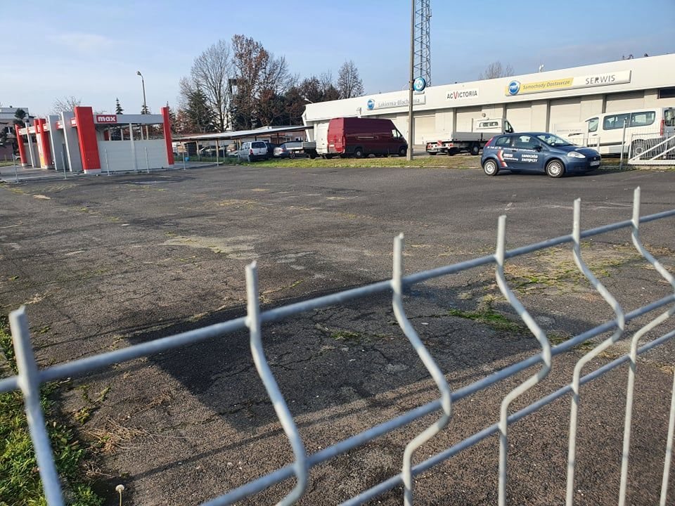 Działka komercyjna pod dzierżawę Lubin, Ścinawska 700m2 Foto 1 Działka komercyjna pod dzierżawę Lubin, Ścinawska 700m2 Foto 1