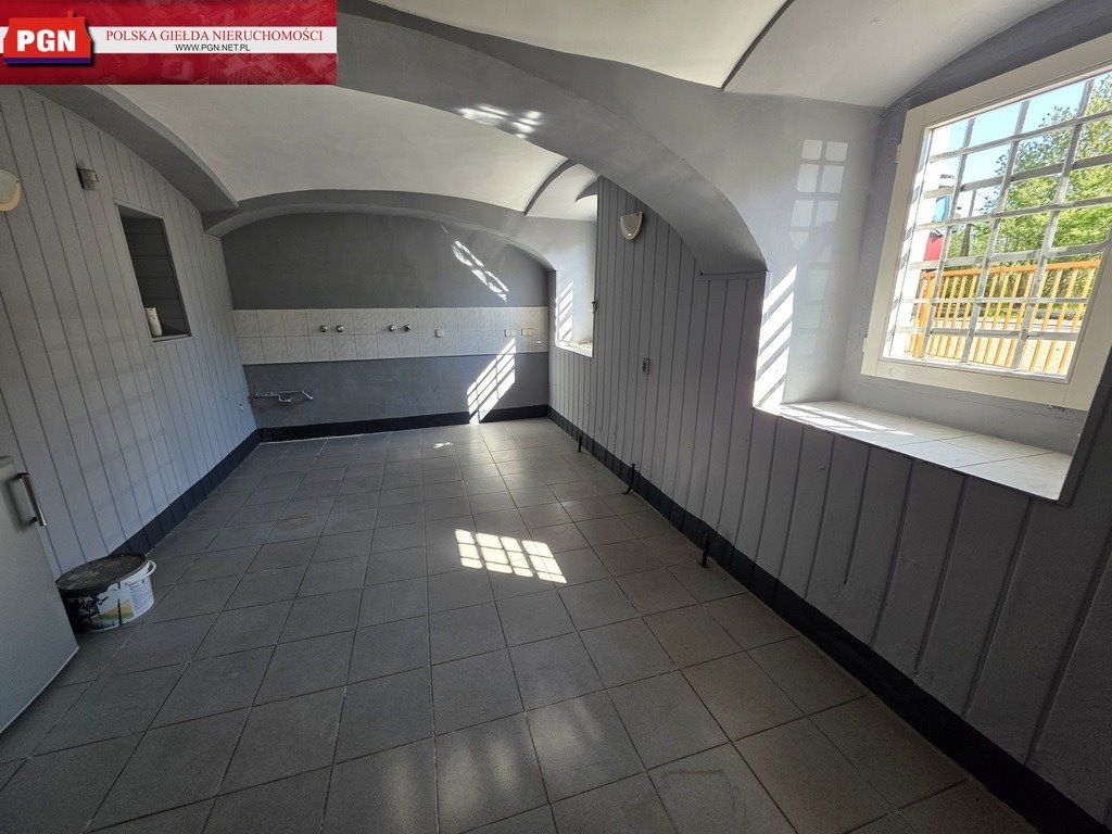 Lokal użytkowy na sprzedaż Gołogłowy  130m2 Foto 2