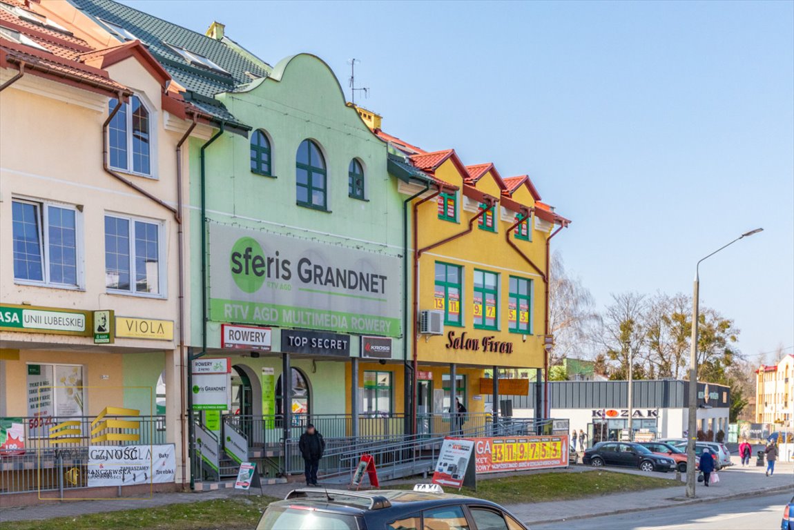 Lokal handlowo-usługowy z mieszkaniem, 677 m2, parking Krasnystaw, Poniatowskiego  677m2 Foto 1
