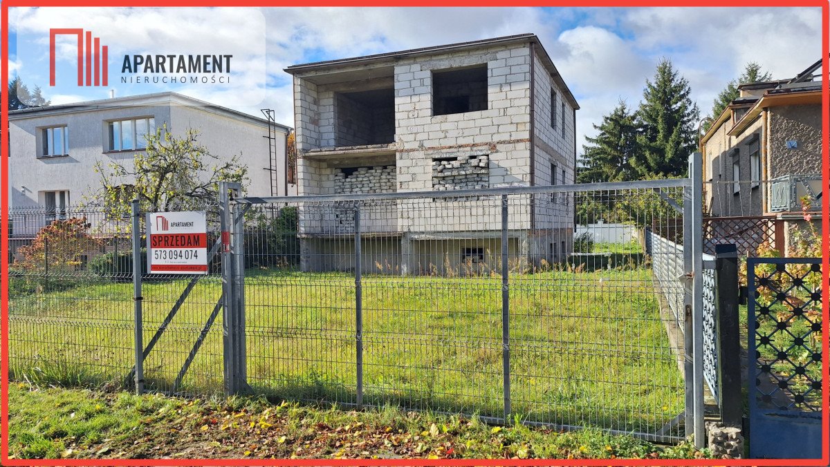 Działka budowlana na sprzedaż Piła  739m2 Foto 1